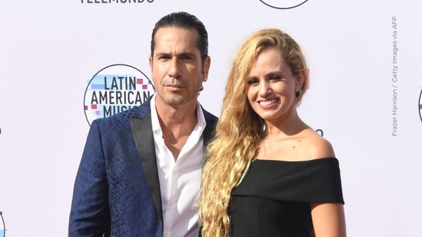 Gregorio Pernía revela cómo su familia vivirá la Navidad lejos de Colombia: “con esencia” Gregorio Pernía revela cómo su familia vivirá la Navidad lejos de Colombia: “con esencia”