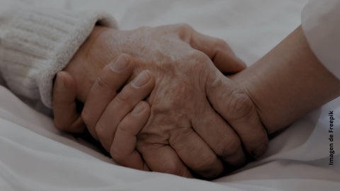 Laura Tobón pide oraciones por su abuelita