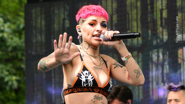 Cazzu vivió un emotivo cierre de su gira con su hija Inti como protagonista Cazzu vivió un emotivo cierre de su gira con su hija Inti como protagonista