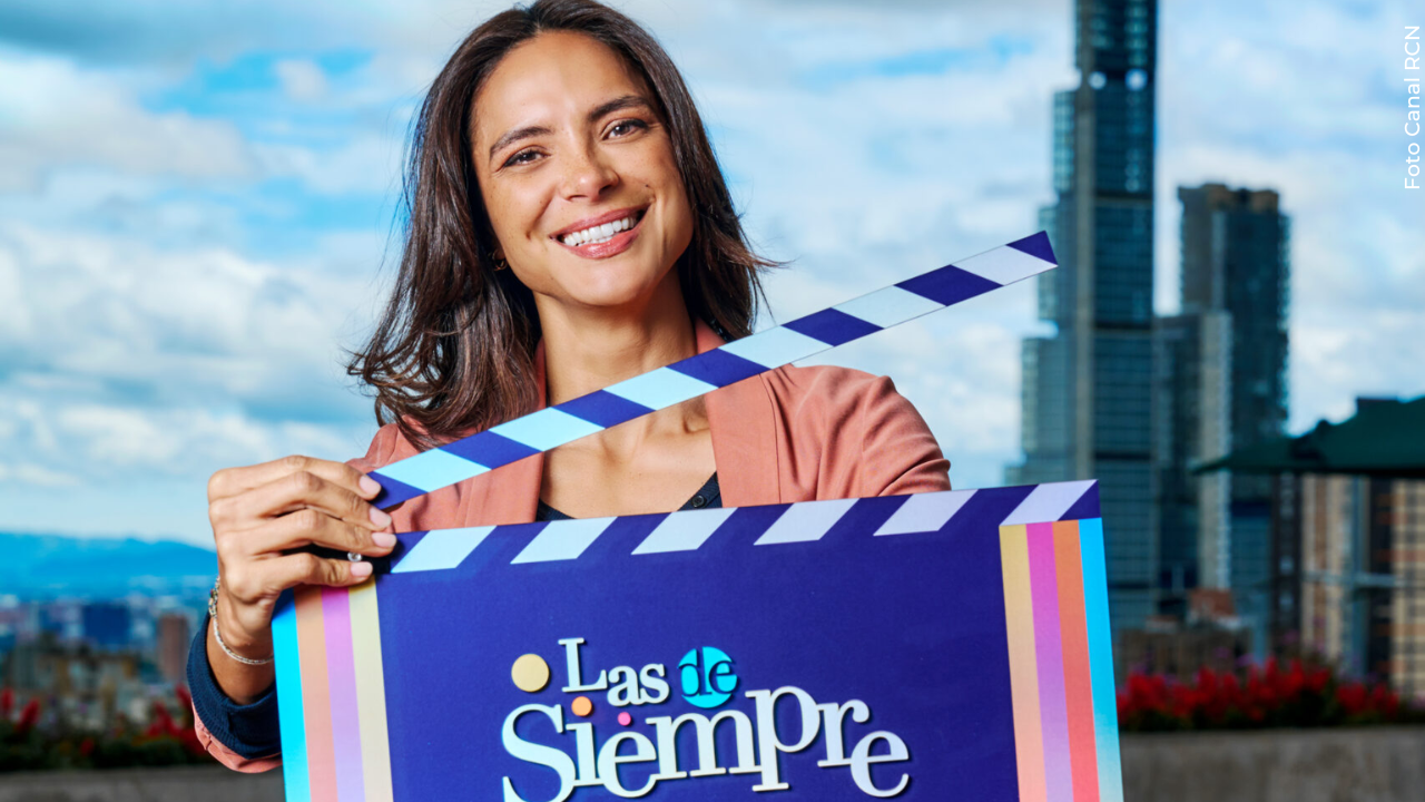 Viña Machado como Mónica