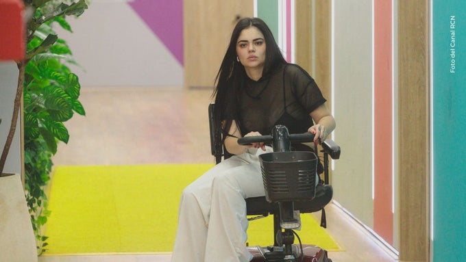 La Segura sorprende al revelar la afección que le provoca espasmos involuntarios