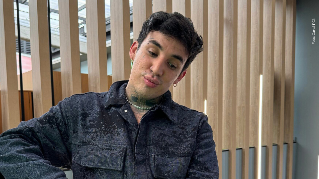 Valentino Lázaro desempolvó fotografía de cómo lucía en el pasado: esto ha cambiado