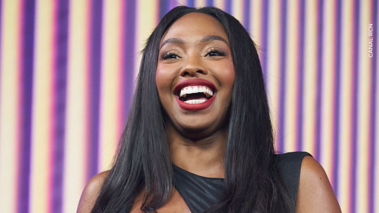 karen sevillano mostro el grado de su mama