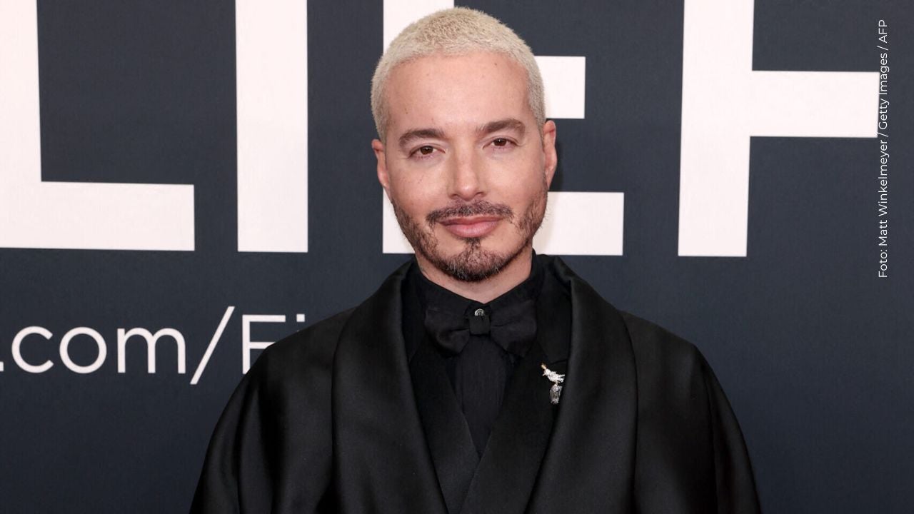 J Balvin comparte curioso momento mientras se alista para su esperado concierto en Bogotá