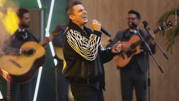 Pipe Bueno hizo curiosa confesión sobre el miedo que sintió antes de ser cantante: “Fue frustrante”