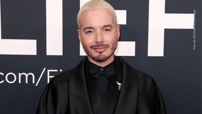 J Balvin aseguró haber sufrido un infarto durante su más reciente concierto