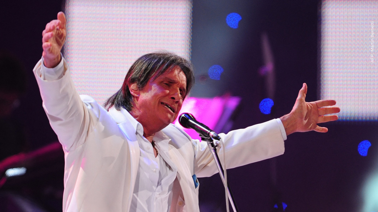 Reconocido cantante sufrió un inesperado accidente de tránsito: ¿de quién se trata?