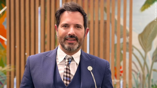 Alejandro Estrada se une a La casa de los famosos Col 3: Conoce su trayectoria y vida personal