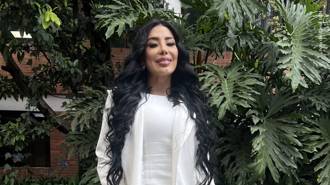 Marcela Reyes explica el beso a su hijo que causó revuelo en redes