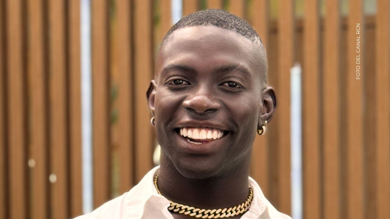 ¿Cuál ha sido la trayectoria de Campanita en el baile profesional?