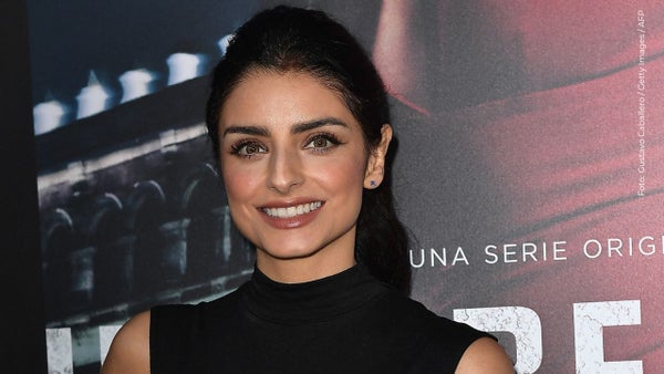 Aislinn Derbez conmueve al hablar sobre su mamá y divide opiniones tras revelar fotos del funeral