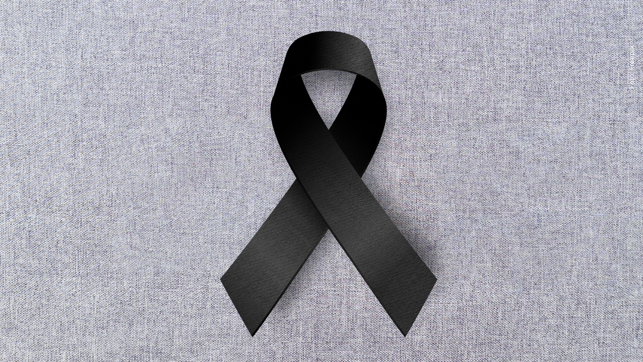 ¡Duelo en el deporte! Falleció reportera en graves condiciones tras caer de un séptimo piso