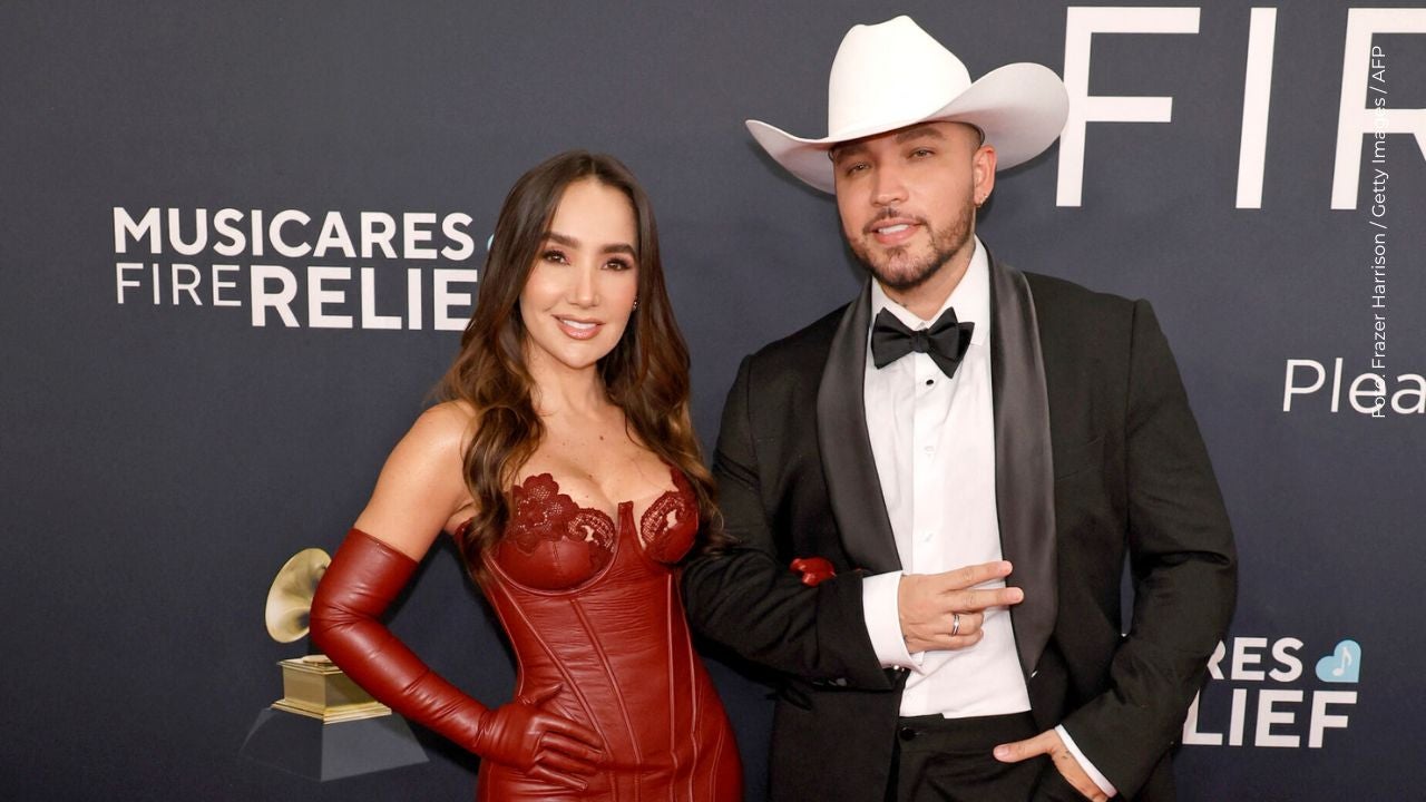 Paola Jara emocionó al mostrar a Emilia amamantando y revelar parte de su rostro