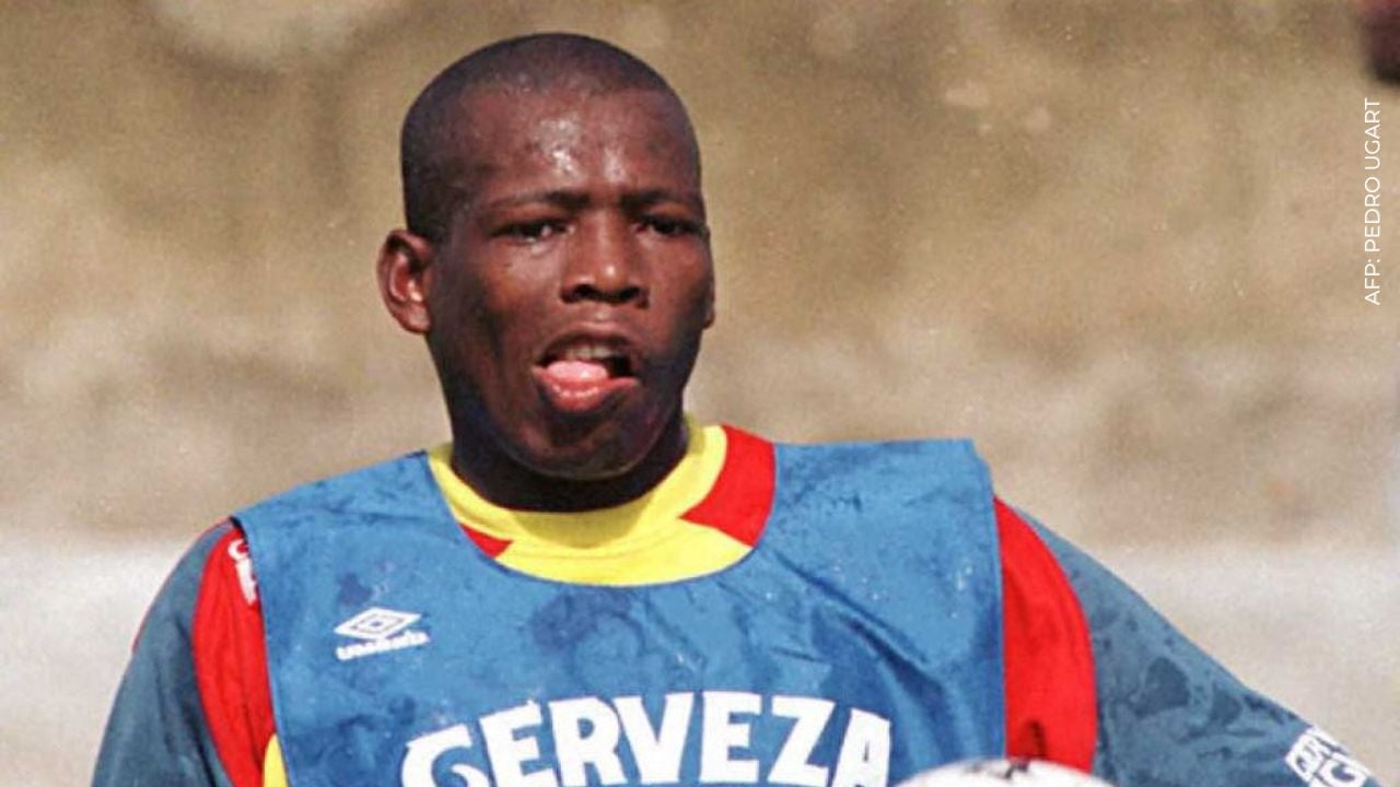 El Tino Asprilla sorprendido con policía