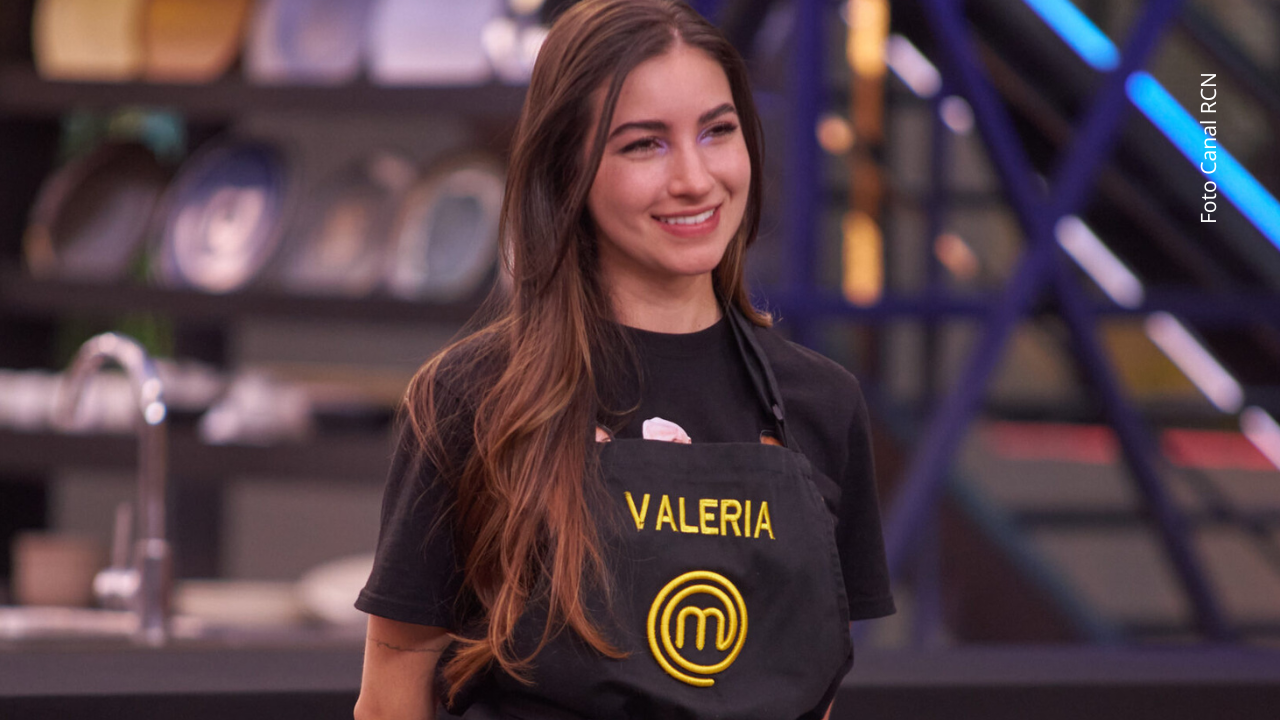 Valeria Aguilar demostró que las risas también unen en diciembre.