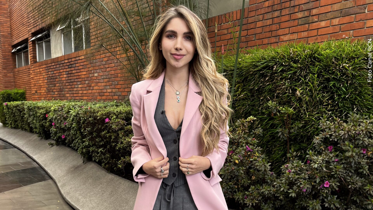 Shaira fue relacionada sentimentalmente con streamer Leandro Loaiza.