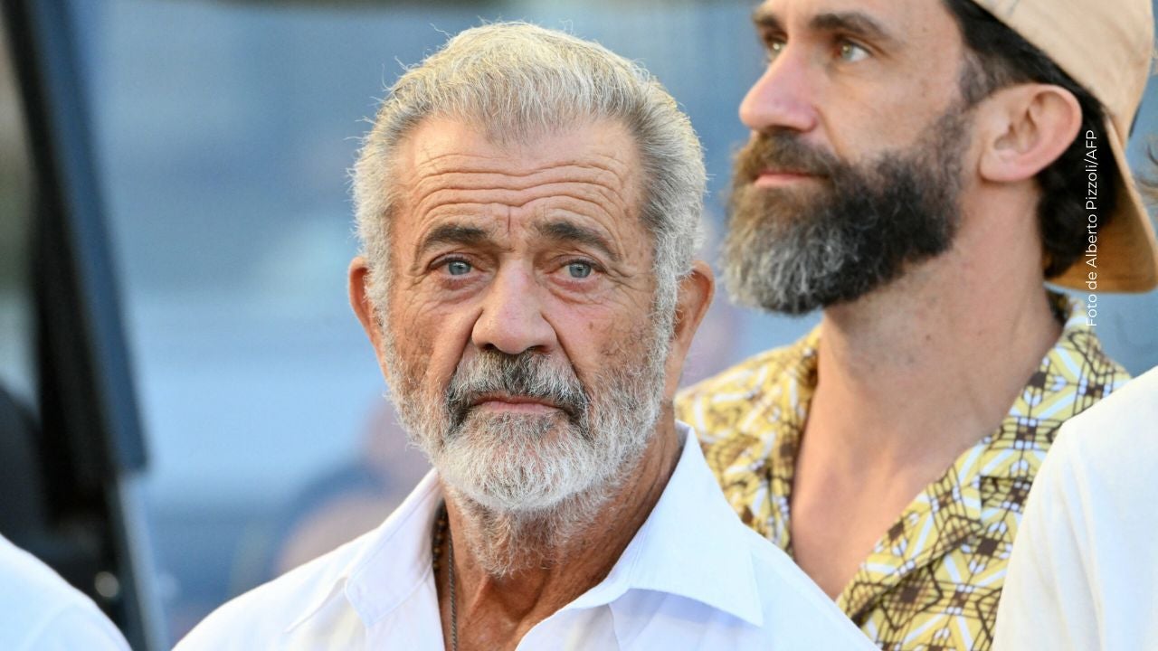 Mel Gibson se separa de Rosalind Ross. 