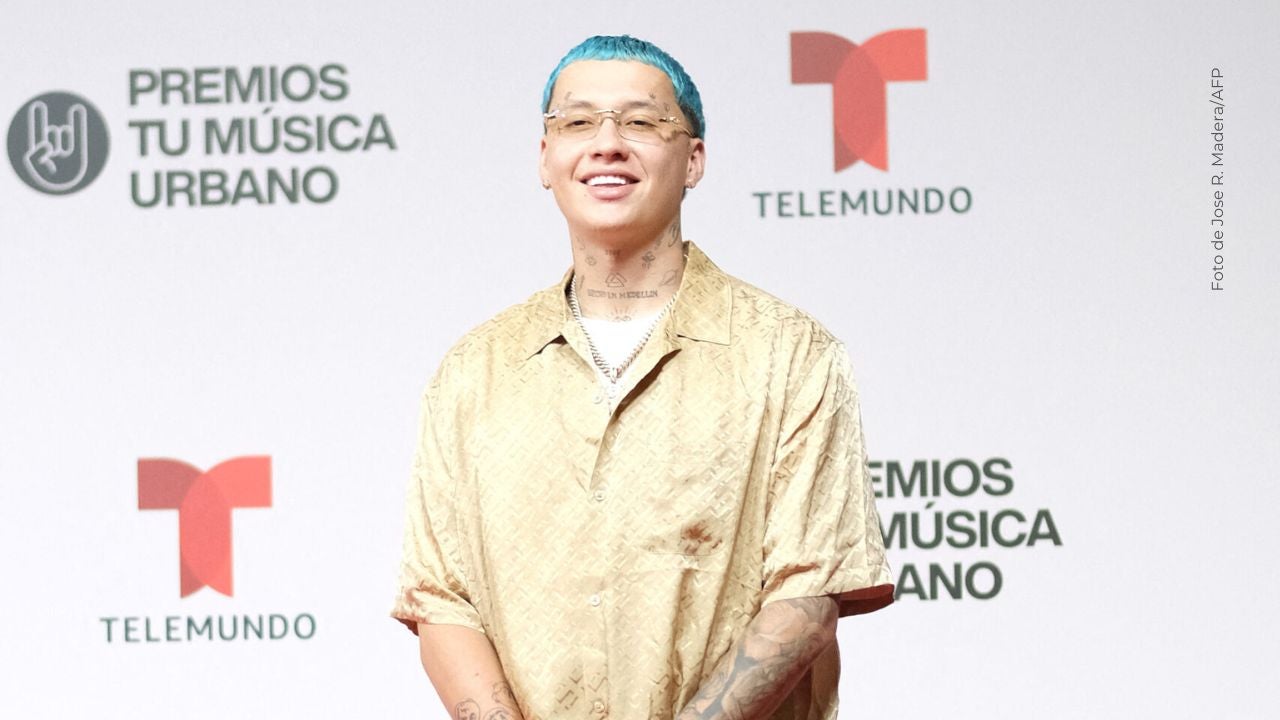 Blessd confiesa que pasó navidades difiíciles. 