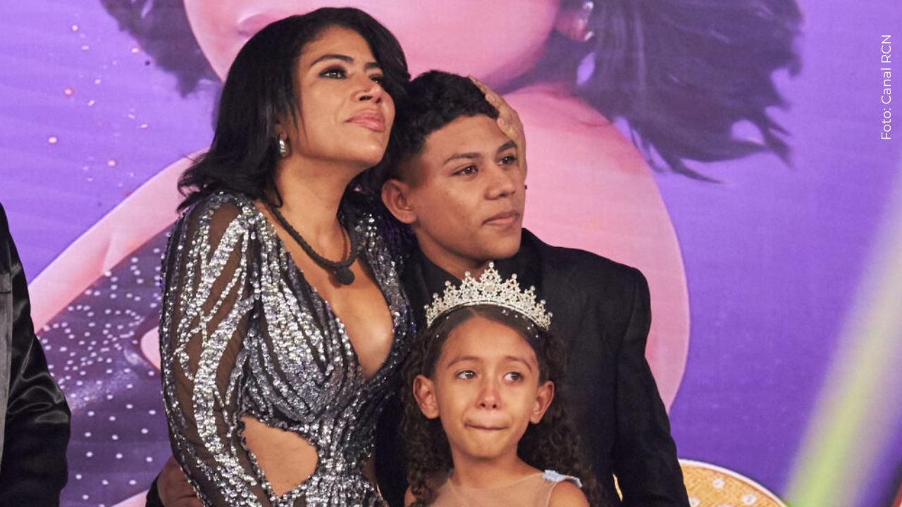 La Toxi Costeña y sus hijos en la final de La casa de los famosos Colombia