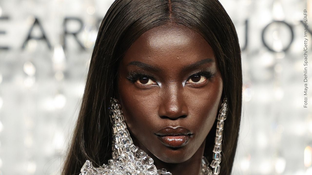 Anok Yai, modelo egipcia en la apertura de Swarovski Masters of Light 