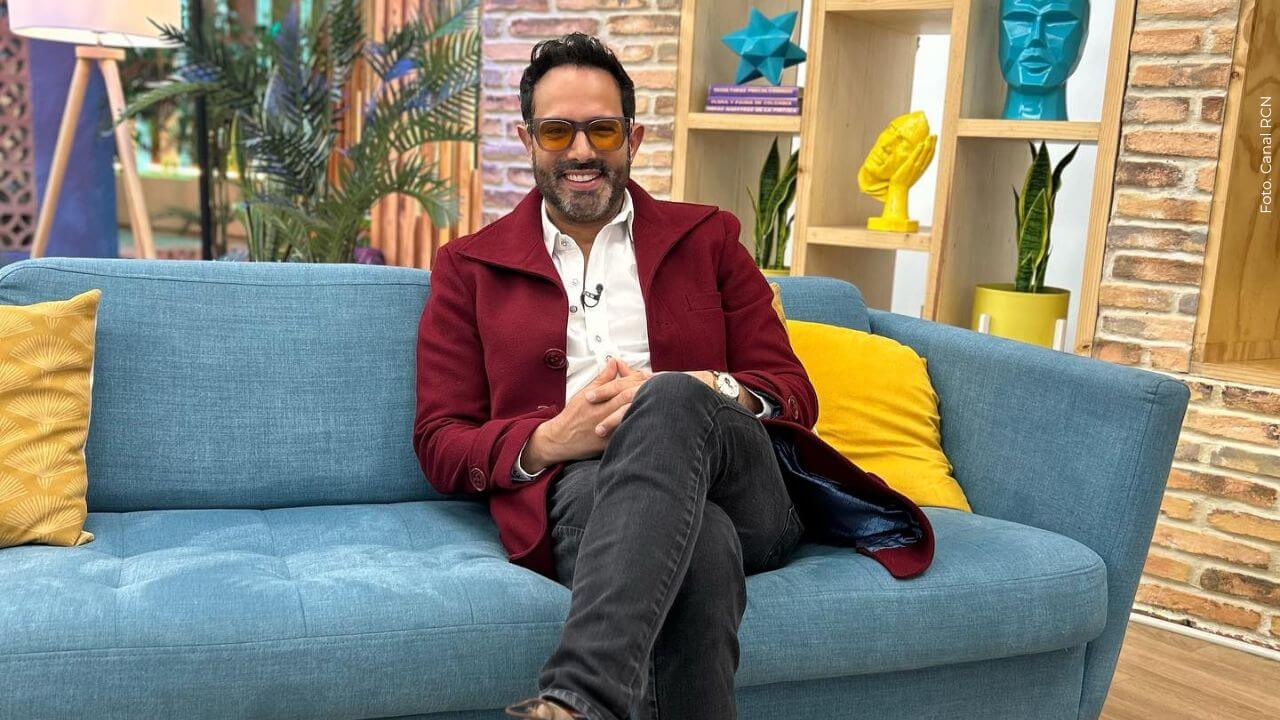 Alejandro Estrada se mostró motivado por su participación en La casa de los famosos.