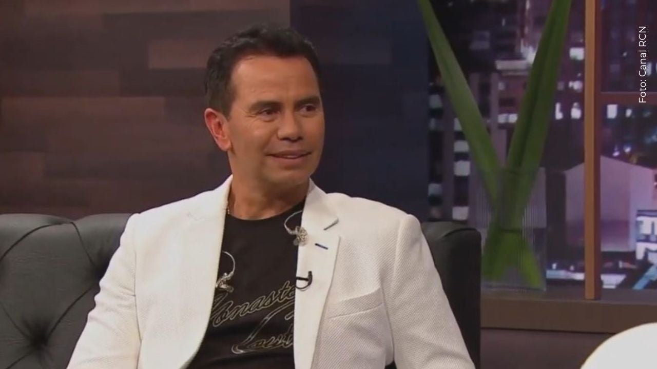 Jhonny Rivera, cantante de música popular