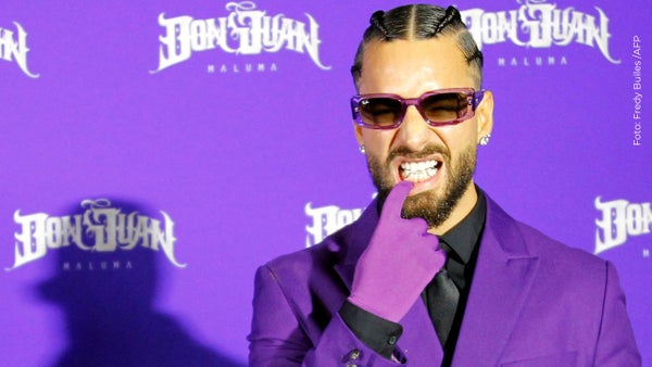 Maluma sorprende con radical cambio de look para iniciar el año y recibe halagos en redes