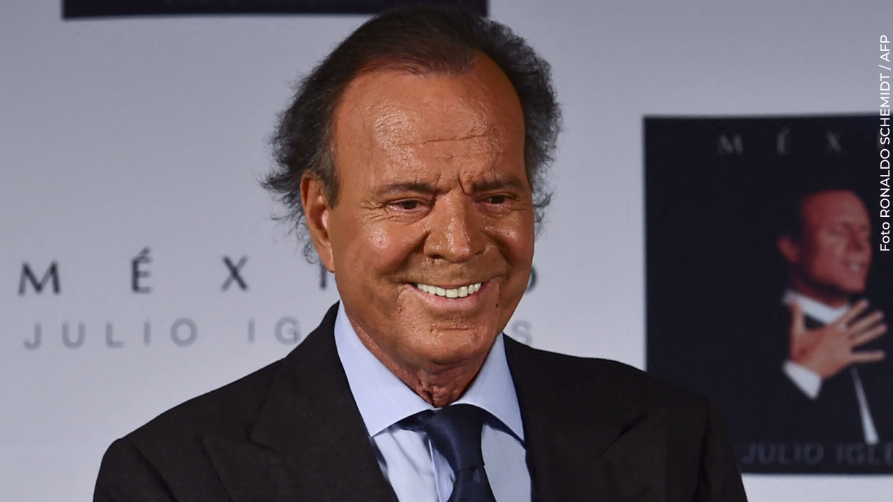 Julio Iglesias se encuentra preparando su defensa contra las mujeres.