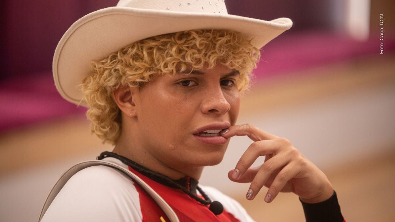 Emiro Navarro se quitó el diseño de sonrisa