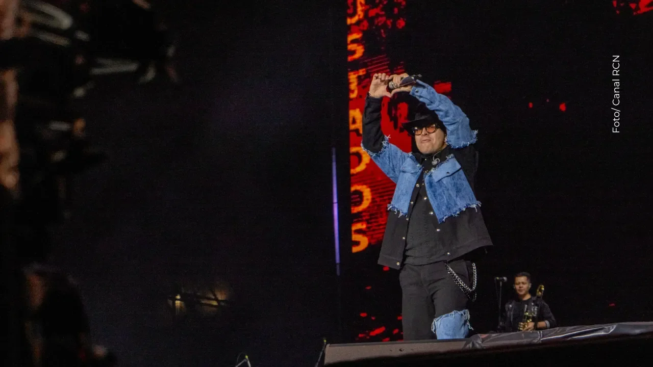 Fotos del pasado de Yeison Jiménez muestran a su primera novia antes de la fama