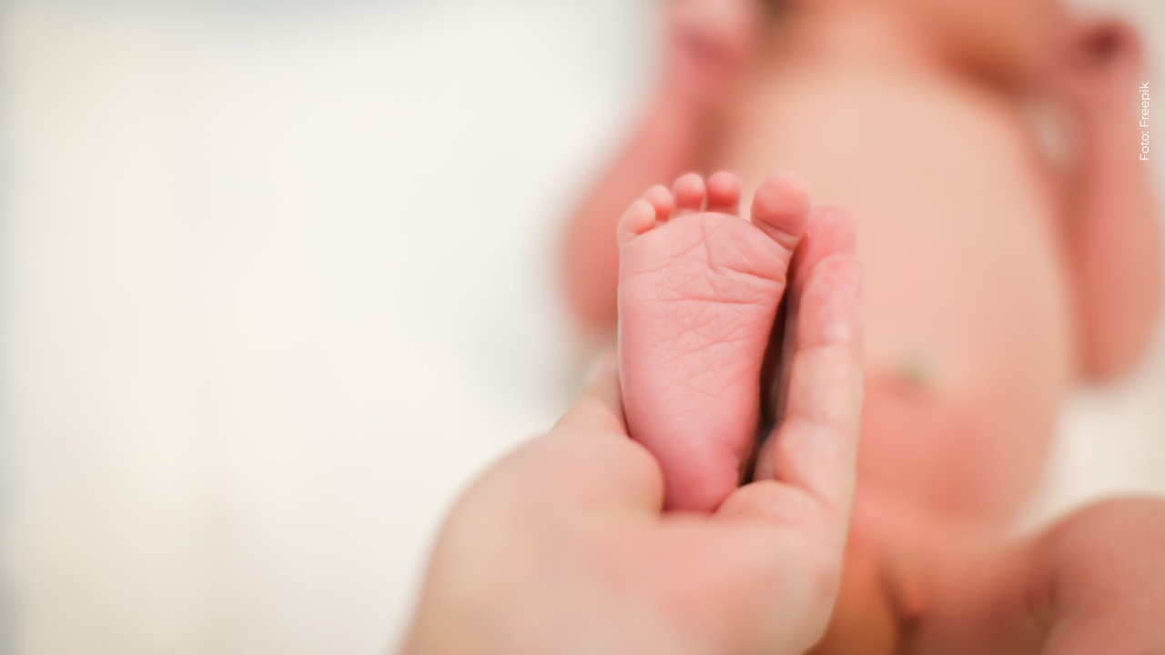 Distinguida cantante y futbolista anunciaron el nacimiento de su bebé: ¿mostraron su rostro?