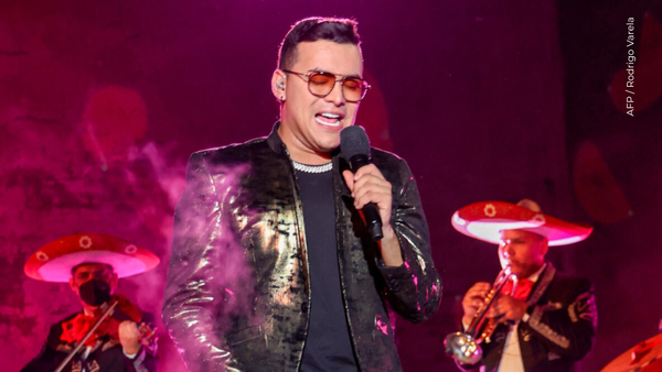 Yeison Jiménez reveló en vida la extraña petición que le hizo un seguidor: "me puse los zapatos y me fui"