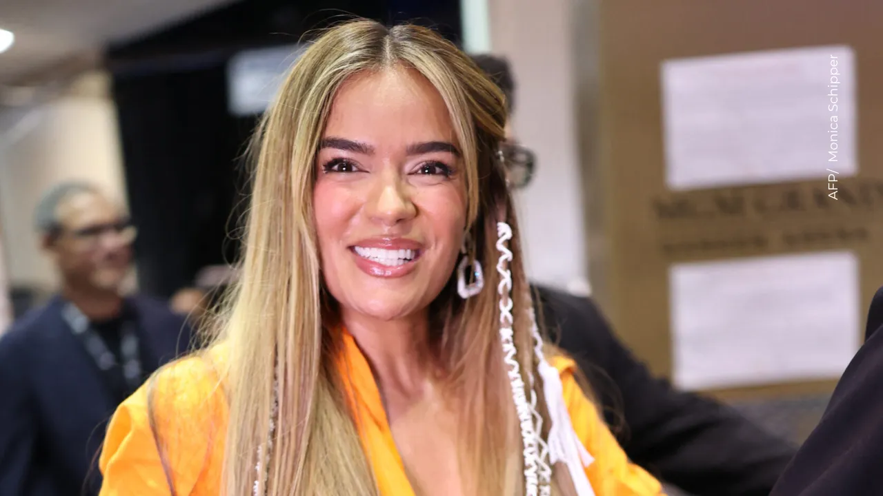 Reviven declaraciones de Karol G sobre Feid luego de conocerse su separación.