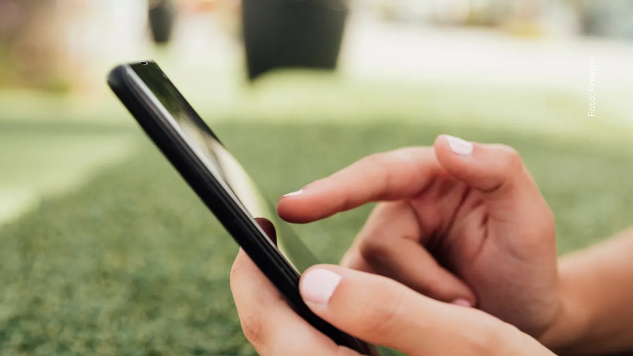 Luisa Fernanda W evidenció cómo es grabar contenido siendo mamá