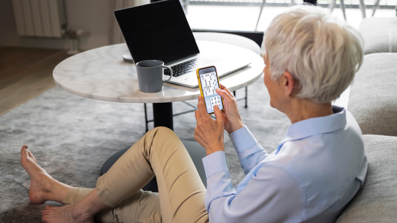 Mujer de 81 años es tendencia al ser influencer para costear las quimioterapias de su nieto: ¿quién?