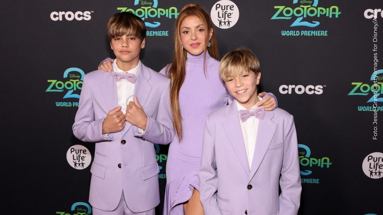 Shakira junto a sus hijos Milán y Sasha en el estreno de Zootopia de Disney