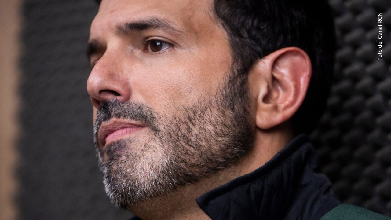 Alejandro Estrada revela su historia y sorprende en su línea de la vida de La casa de los famosos