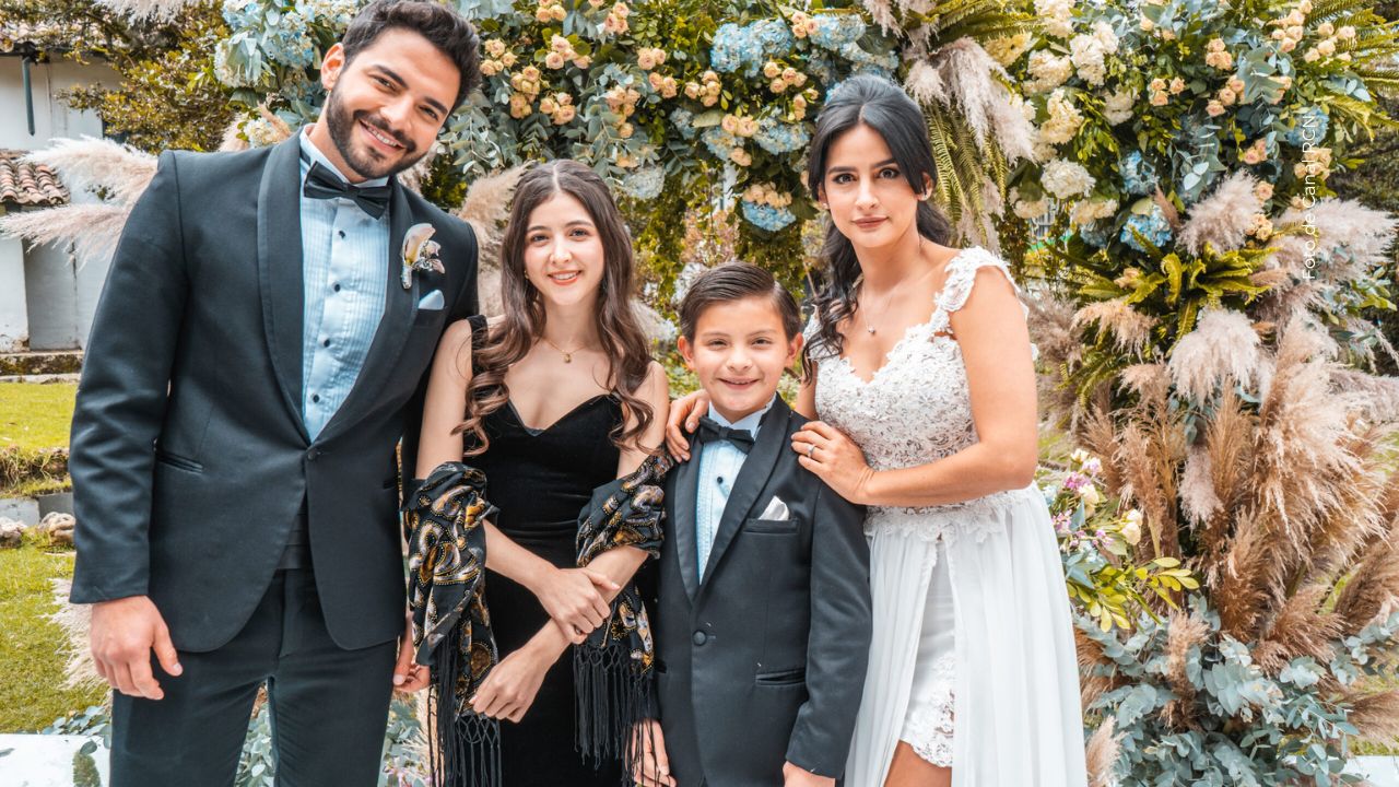 María Manuela Gómez se casa. 