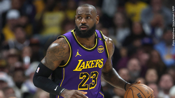 ¿Ícono del baloncesto se retira? La emotiva reacción de LeBron James desata especulaciones