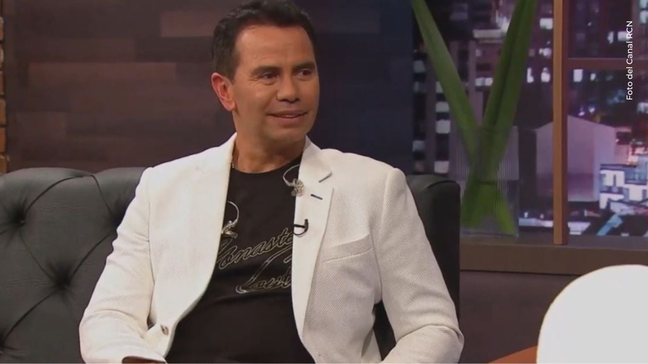 A días de la boda, Jhonny Rivera sorprende con mensaje que alarma a sus seguidores