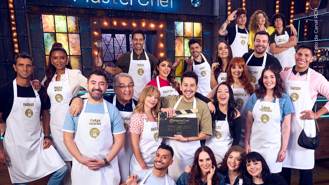 Grupo de participantes de MasterChef Celebrity 2026.