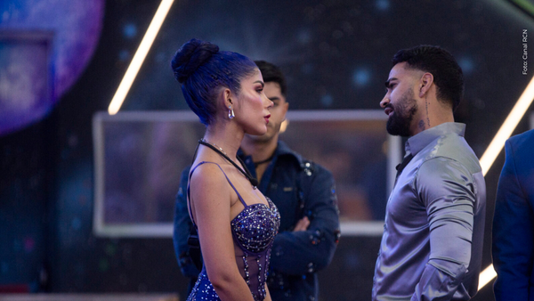 Prometido de Alexa Torrex se pronunció en redes tras el beso que ella se dio con Eidevin: ¿qué dijo?