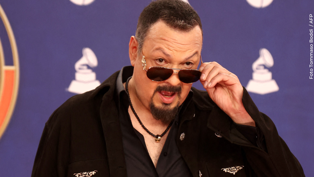 Pepe Aguilar lanza directas advertencias a youtuber que habló sobre Ángela Aguilar
