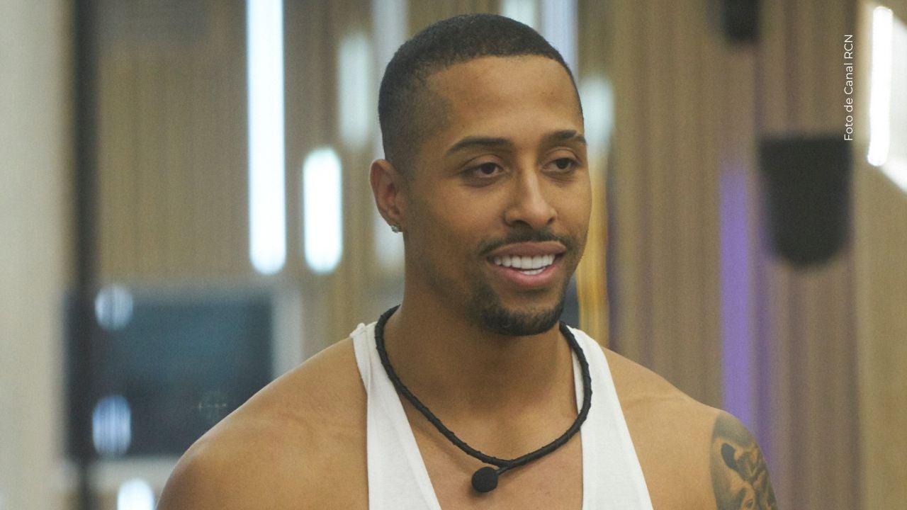 José Rodríguez cuestionó a los hombres. 