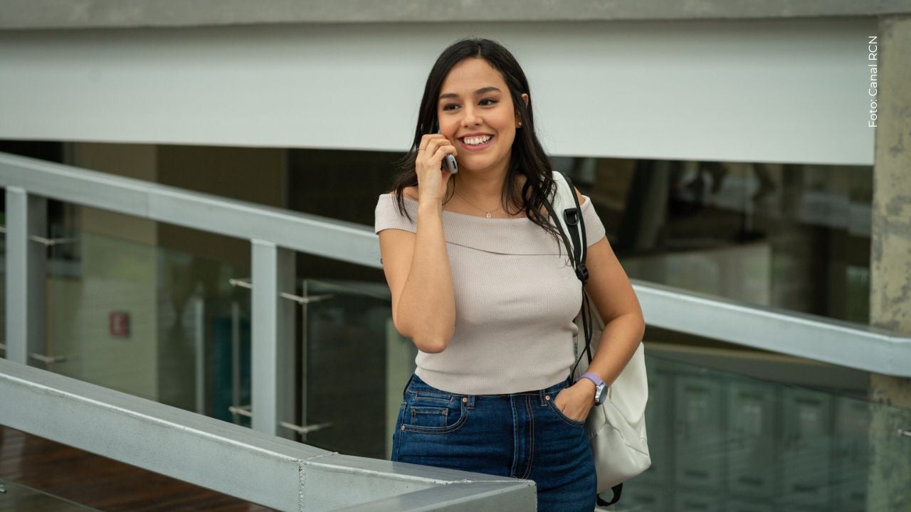 Ana María Estupiñán publica recopilación de momentos durante la dulce espera