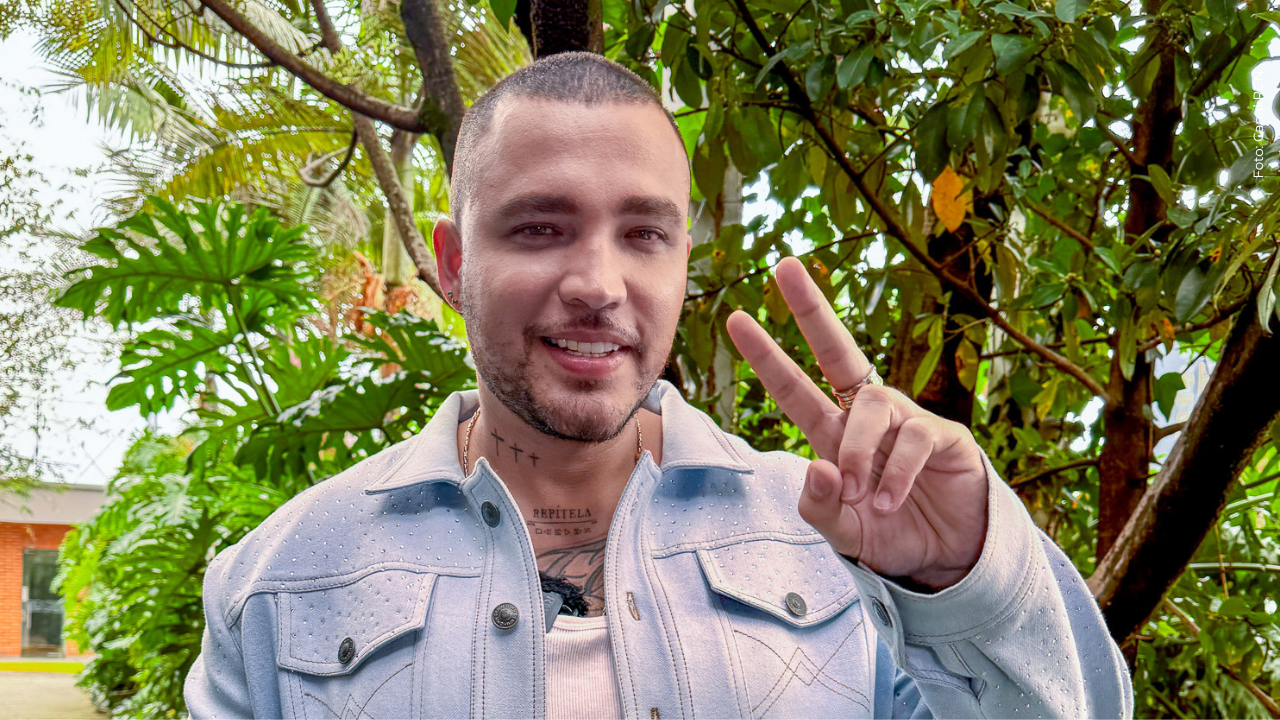 Jessi Uribe presume a su hija Emilia y divide opiniones con su belleza: ¿se parecen?