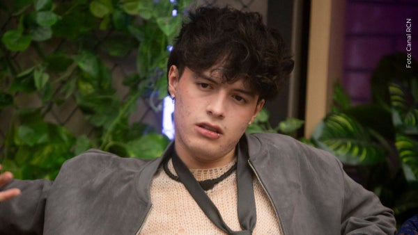 Juanse Laverde relata cómo fue su infancia en La casa de los famosos Colombia y conmueve a sus compañeros