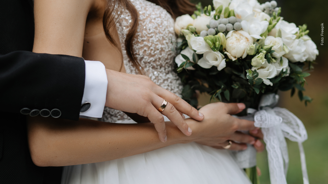 Expareja de Jhonny Rivera asistió a su boda con Jenny López: con esta foto lo confirmó en sus redes