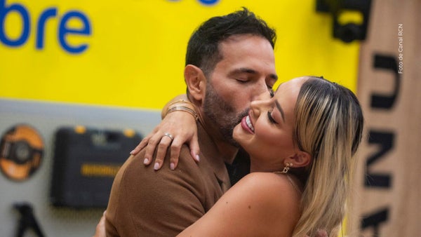 Alejandro Estrada y Yuli Ruiz consolidan su historia de amor con tierno gesto en La casa de los famosos