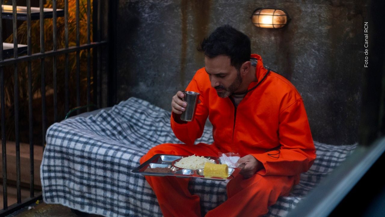 Alejandro Estrada está castigado. 